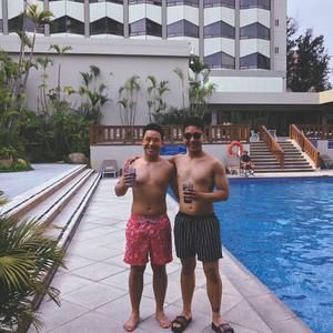 Meet your Posher, Phong